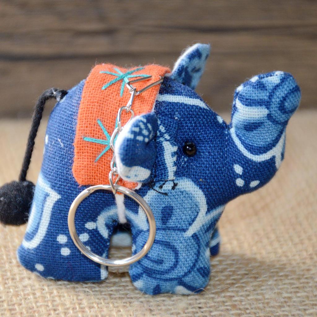 Юньнаньский этнический галстук-дай брелок и подвеска в виде слоника