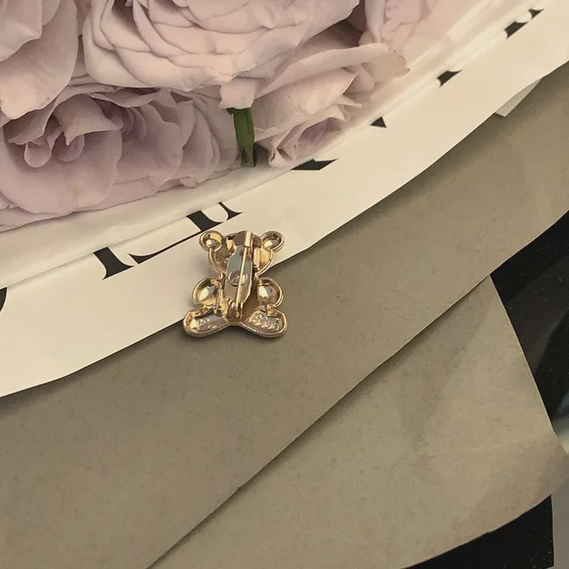 Korean Style Bear Brooch: 2023 Luxury Cute Pin for Women