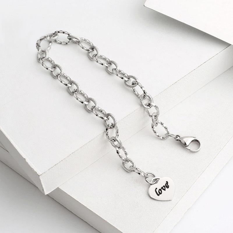 European and American Women's Heart -shaped Bracelet Ai Xin Titanium Steel LOVE Bracelet