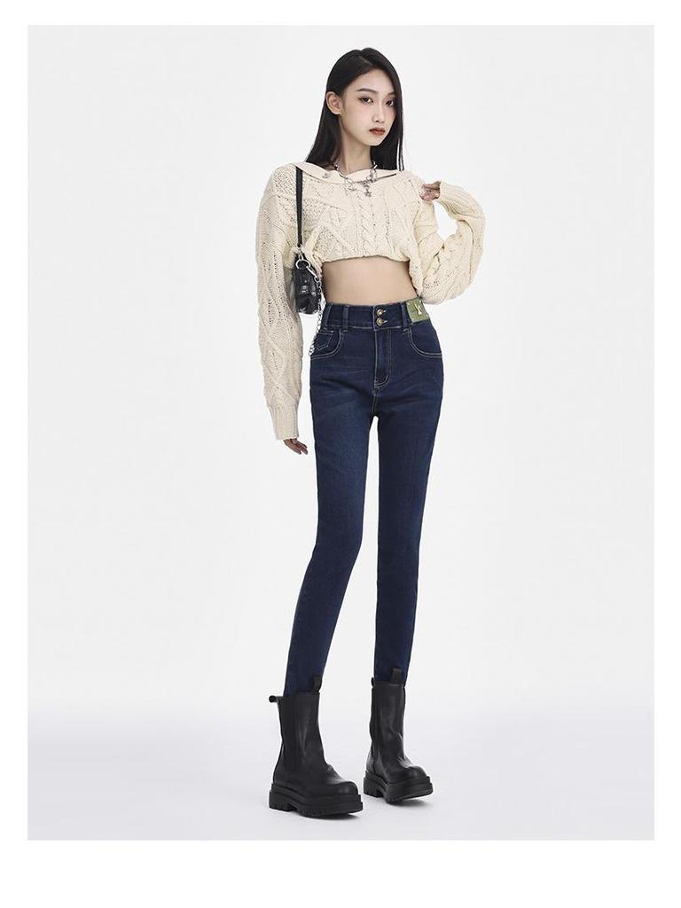 Женские джинсы скинни облегающего кроя с высокой посадкой - Коллекция Лето 2025