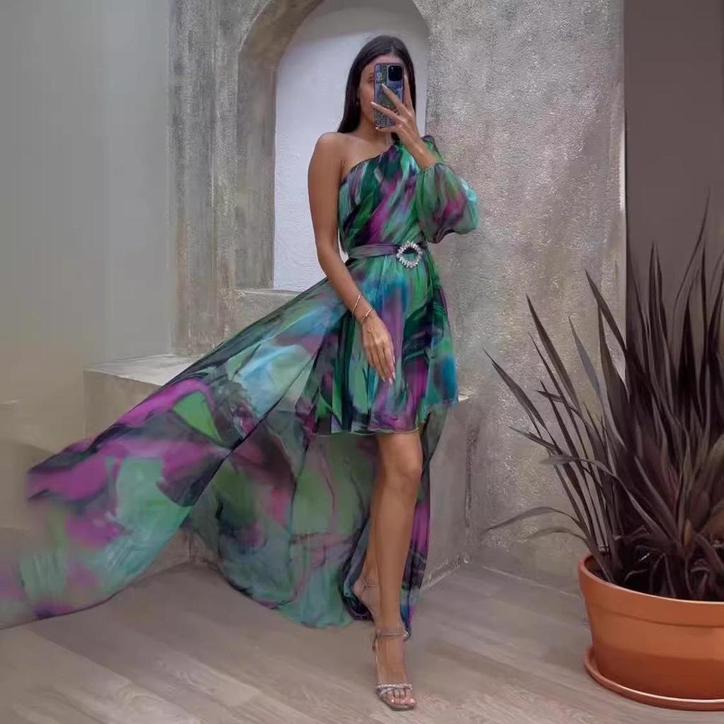 2023 Зеленое платье на одно плечо с европейским и американским принтом