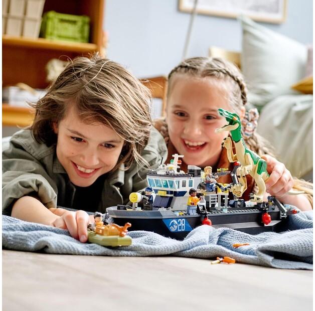 LEGO Jurassic World 76942 Динозавр Барионикс и побег на лодке