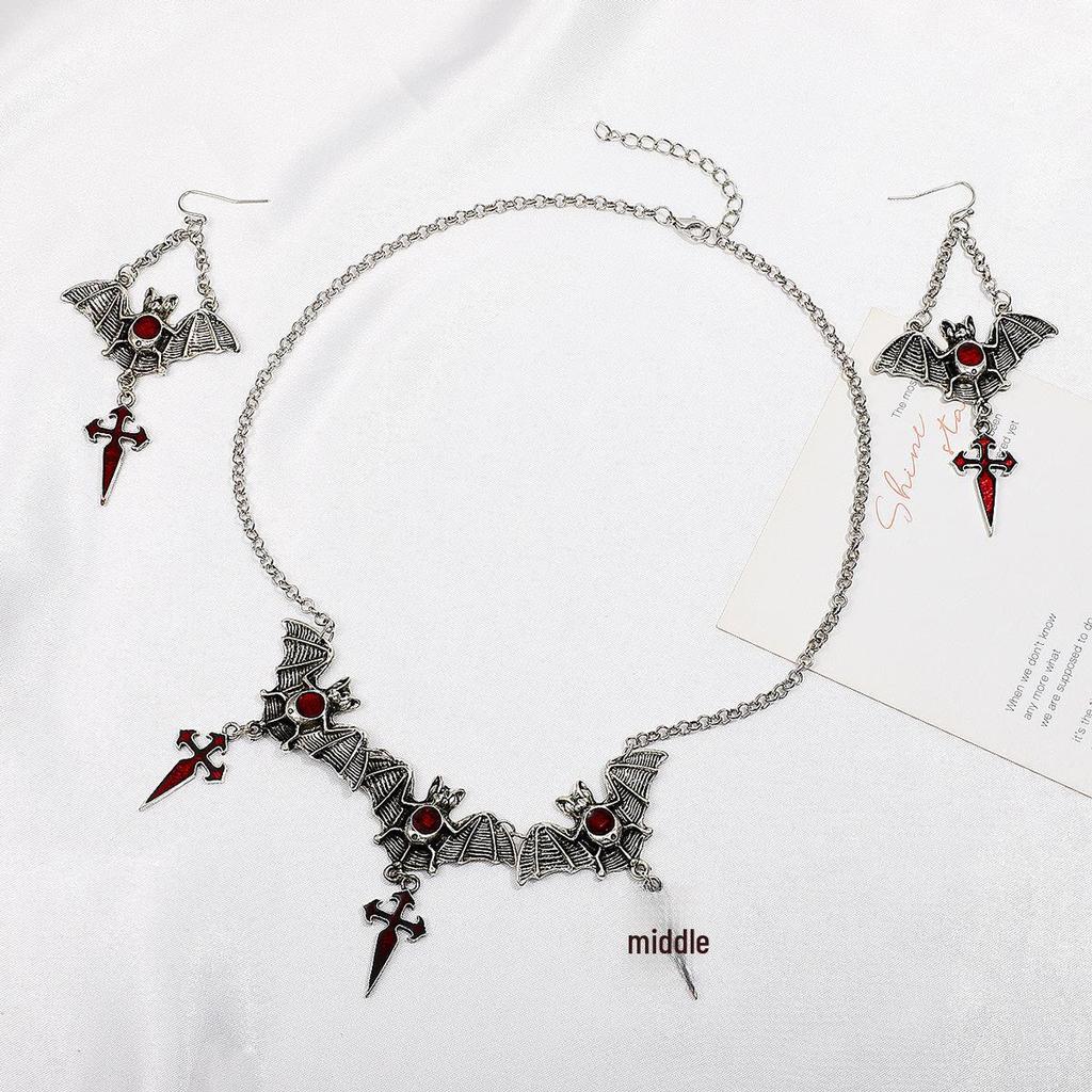 Retro Gothic Black Spider Web Necklace - Halloween Gift