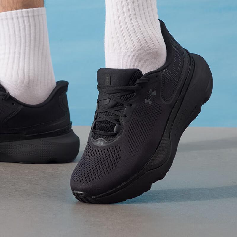 Under Armour Легкие мужские кроссовки
