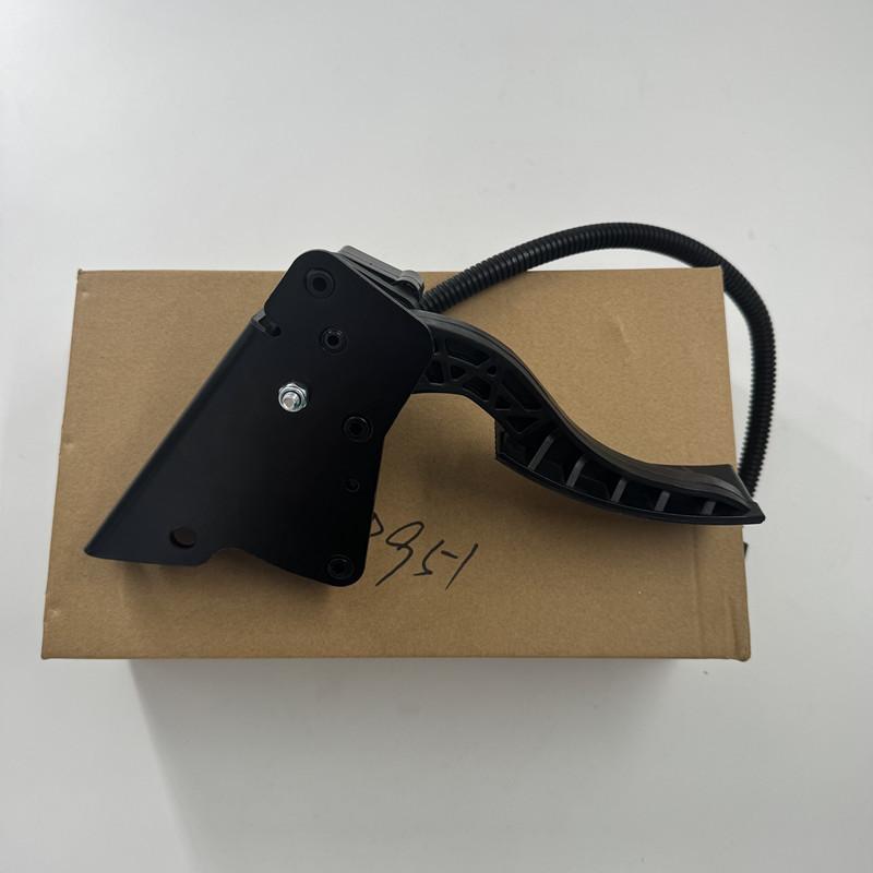 For SHACMAN Heavy Truck X6000 Accelerator Pedal DZ97189570281 Cab Parts