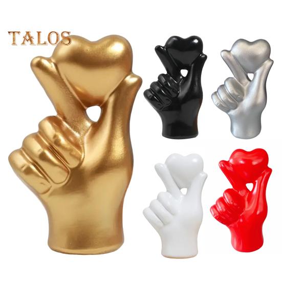 Фигурка с жестом в виде сердца, держащая сердце в руке, статуэтка из смолы, скульптура для дома, офиса, свадьбы, вечеринки, украшения рабочего стола, орнамент