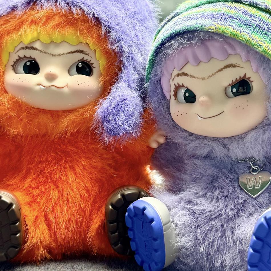 Wakuku Fuzzy Trend Fun Party Series Blind Box Kawaii Collectible Figure Toy Kid Surprise Christmas Collection And Birthday Gifts