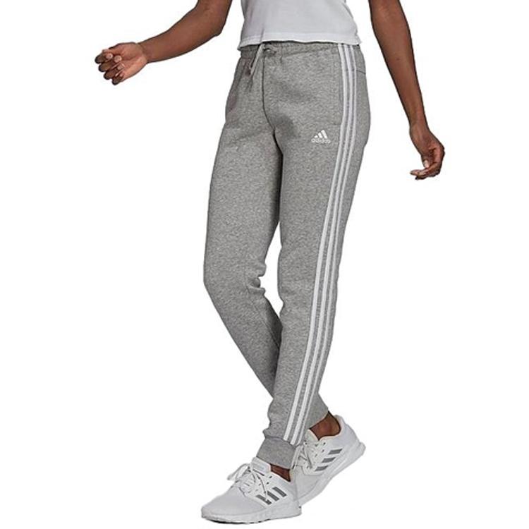 adidas Повседневные брюки женские серые GV6020