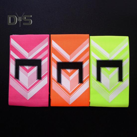 Футбольная повязка капитана, регулируемая повязка капитана «C», эластичные повязки для баскетболистов и футбольных игроков для взрослых и молодежи