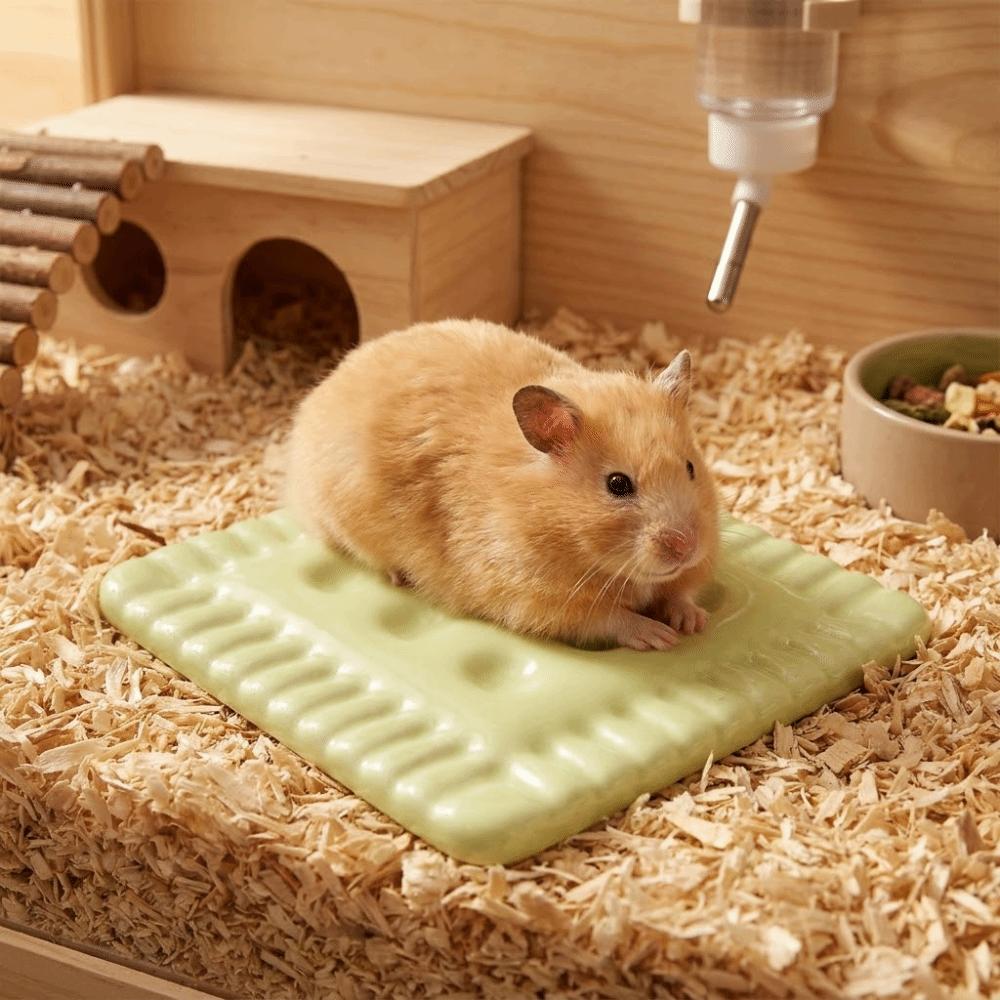 Portable Pet Cooling Pad Non-Slip Cooler Bed Portable Hamster Ice Pad  Cage Mat
