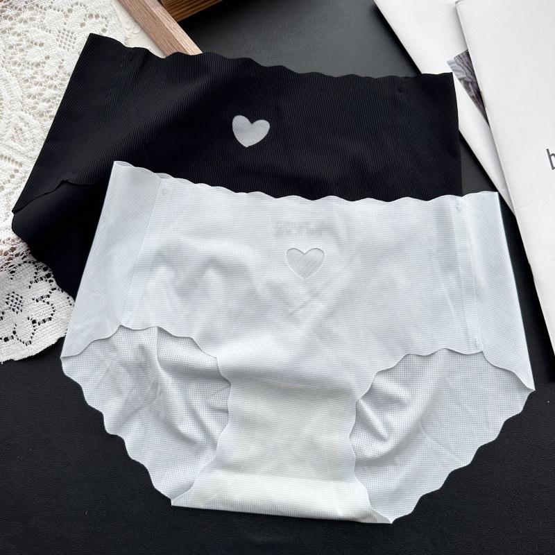 Women's Spring and Summer Love Ice Silk Without Trace Wavy Waist Underwear