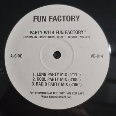 12-дюймовая пластинка FUN FACTORY / FREAK HOUSE - Party With Fun Factory / Party Over VE014 Victor Japan Танцевальная и электронная Б/У
