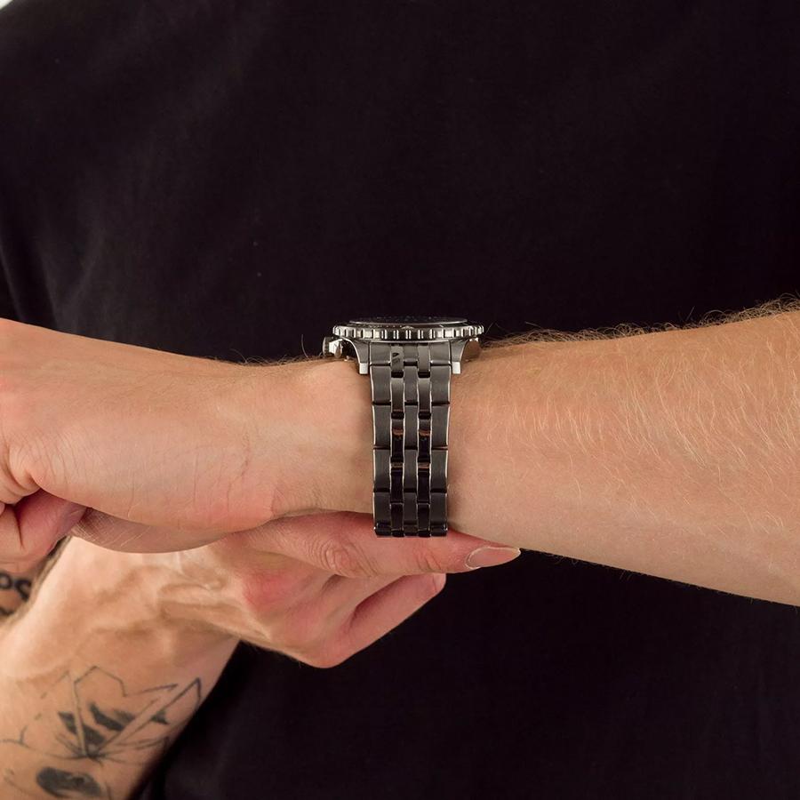 Fossil Мужские кварцевые часы из нержавеющей стали с тремя стрелками, корпус из нержавеющей стали/устойчивое к царапинам стекло FS5835