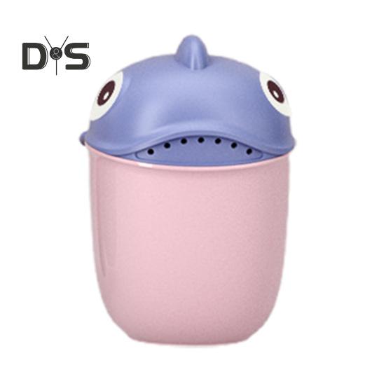 Детская ванночка для ополаскивания волос и тела с удобной ручкой в форме мультяшного животного, успокаивающая игрушка для купания с эффектом тропического душа для детей