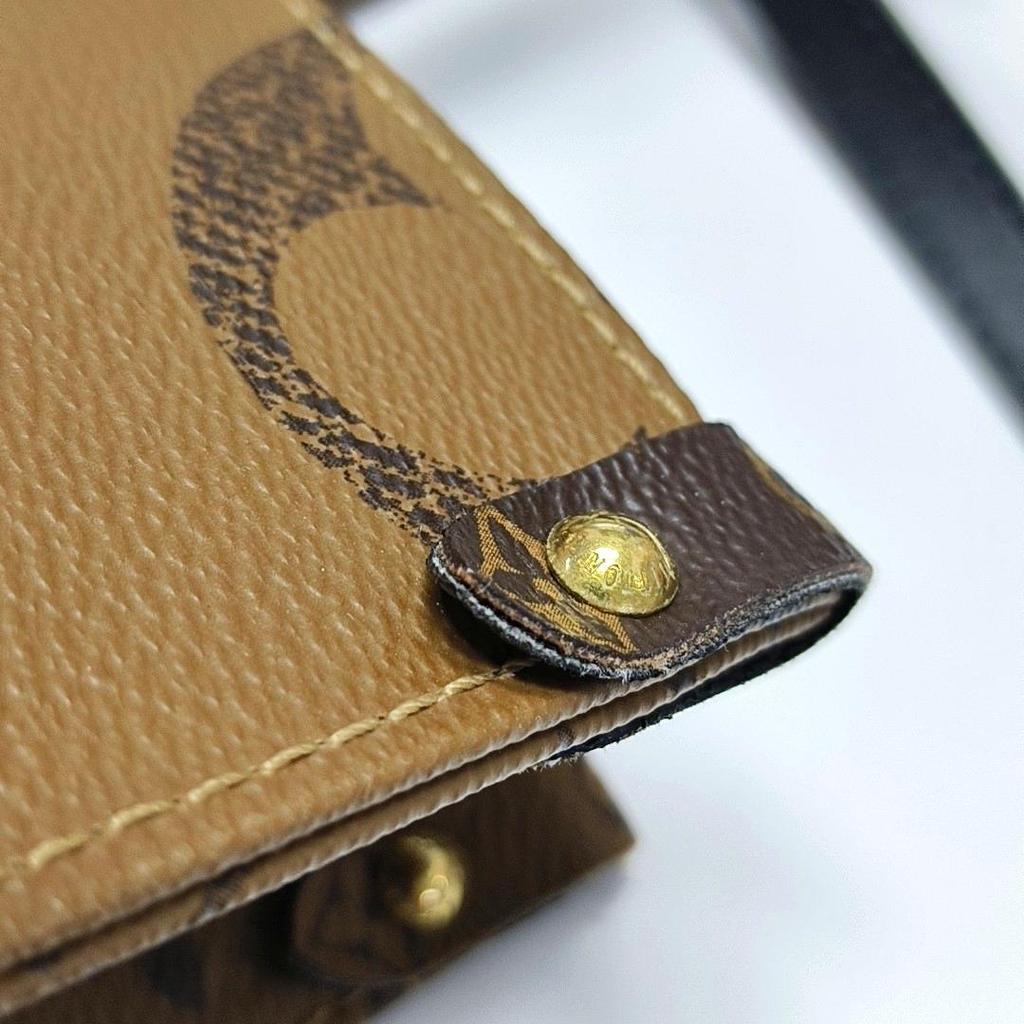 [Pre-Owned] Louis Vuitton Onthego MM 'Brown Giant Monogram/Brown Monogram Reverse Canvas' - Fair #1JJY6YW