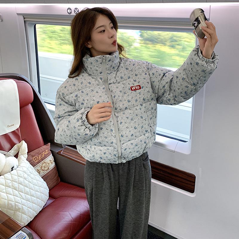 Хлопковая одежда для женщин Короткая Свободная Хлопковая одежда на пуху для Осени и Зимы Утолщенная Стойка Маленькая Цветочная Хлопковая Куртка