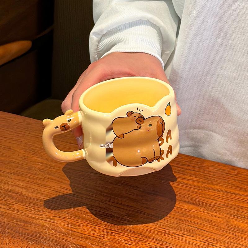 Керамическая кружка-пирамидка с ручкой «Капибара», мультяшная, милая, для пары, для кофе, подарок на день рождения