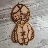 Yousheng Voodoo Doll Wooden Sign Spooky Wall Decoration Rustic Voodoo Doll Sign for Halloween Decor Doors Walls