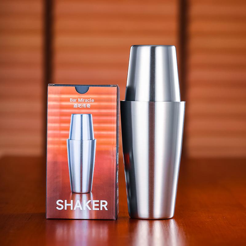 Шейкер для коктейлей Boston Shaker: Набор из 2 предметов: Профессиональный шейкер для коктейлей для бармена на 18 унций и 25 унций.