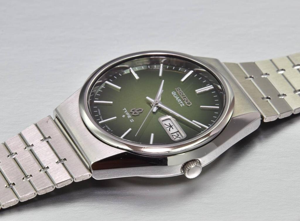 Шедевр Seiko Type II 1978 SEIKO Кварцевые Type II Зеленый градиент Часы Ностальгические кварцевые часы 7546-8070 Мужские Японского производства