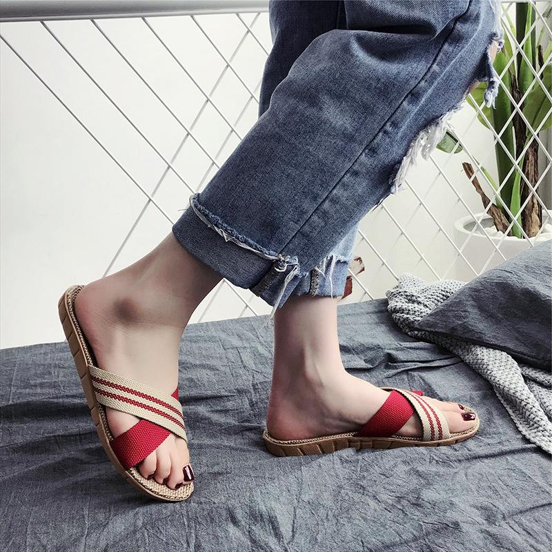 Summer Lovers Home Thick Soled Non-slip Indoor Slippers