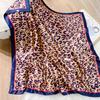 Popular Shawls Europe And America Fashion Bandannas Wild Leopard Print Sunscreen 90X90CM Bandanna Luxury Square Silk Scarves