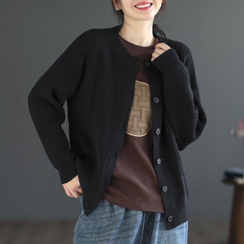 2023 Вязаный кардиган Женский повседневный свитер Осень-зима Свободный джемпер с длинным рукавом Топ Модный элегантный трикотаж Простые свитера 29232