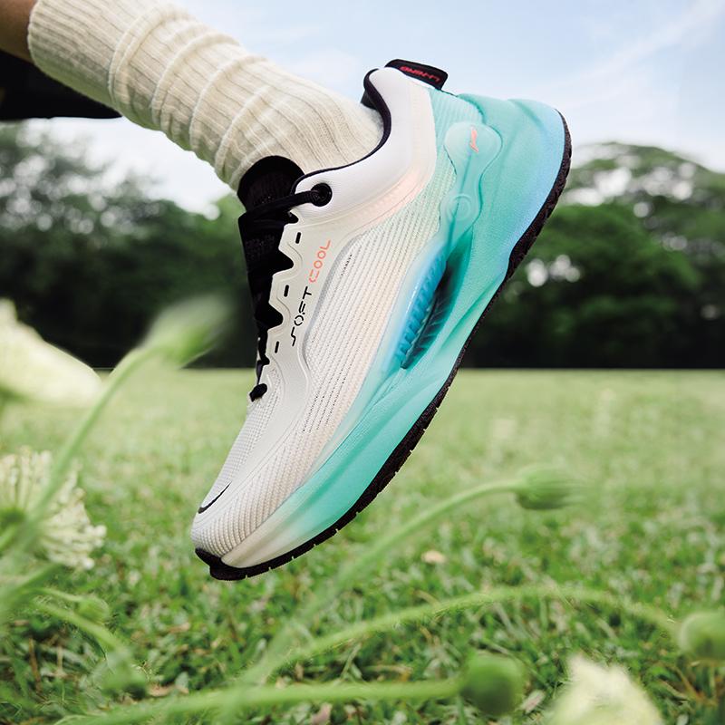 Li Ning Мягкая амортизация COOL Устойчивые к истиранию Дышащие Легкие Повседневные кроссовки Мужские Белый Зеленый Черный AGLU025-3