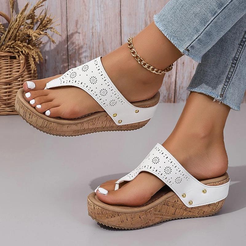 Fashion Clip Toe Wedge Heel Sandals for Women 2025 Summer Thick Bottom Beach Slippers Woman Plus Size Fashion Platform Sandalias Mujer