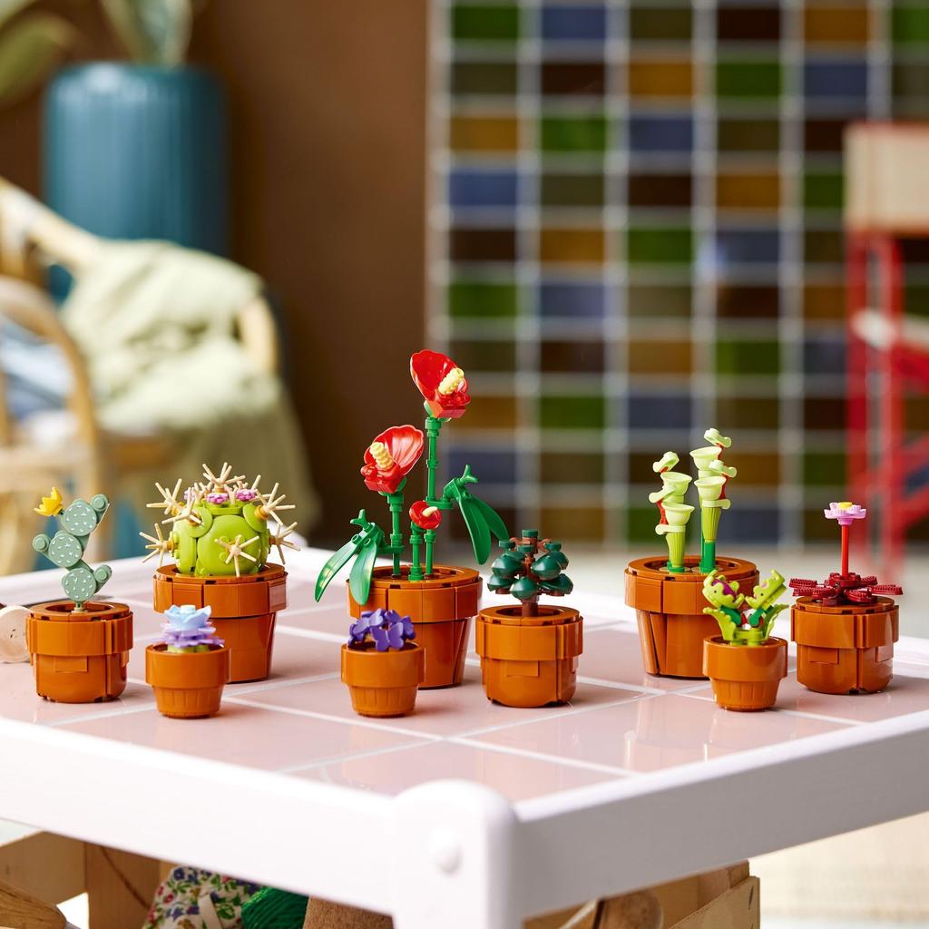 LEGO Botanical Mini Houseplant Set Toys Gift Birthday Block Christmas Men Women Houseplants Fake Green Interior Stylish Mother Father 10329
