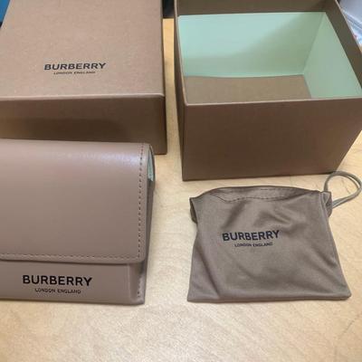 Б/у Очки BURBERRY черные