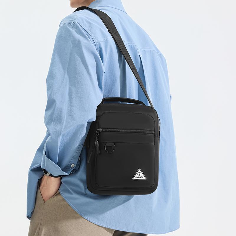 New Simple Casual Business Men Bag Water-Repellent Crossbody Bag Fashion Trendy Shoulder Bag for Daily Use Travel Work