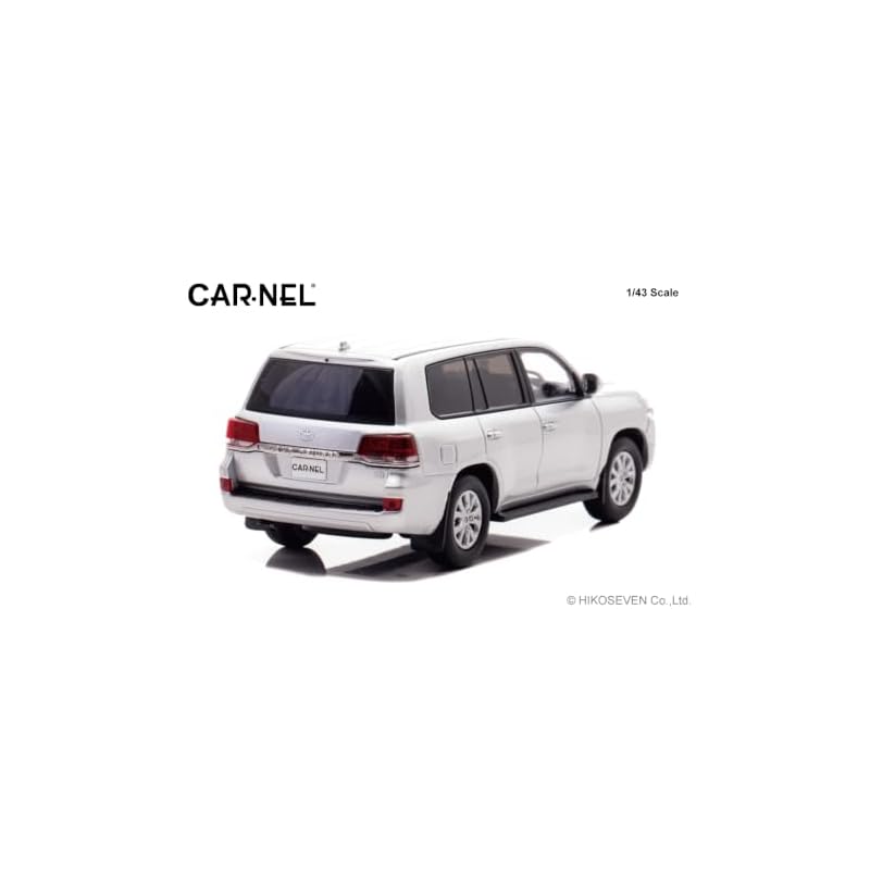Хико Семь (КАРНЕЛ) 1/43 Toyota Land Cruiser 200 AX G selection (URJ202) Модель 2015 года, серебристый металлик, артикул CN431508