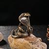 Антикварная бронзовая статуэтка кобры/удава, миниатюрные фигурки, медные украшения для рабочего стола с изображением животных зодиака, чайные фигурки, латунные изделия.