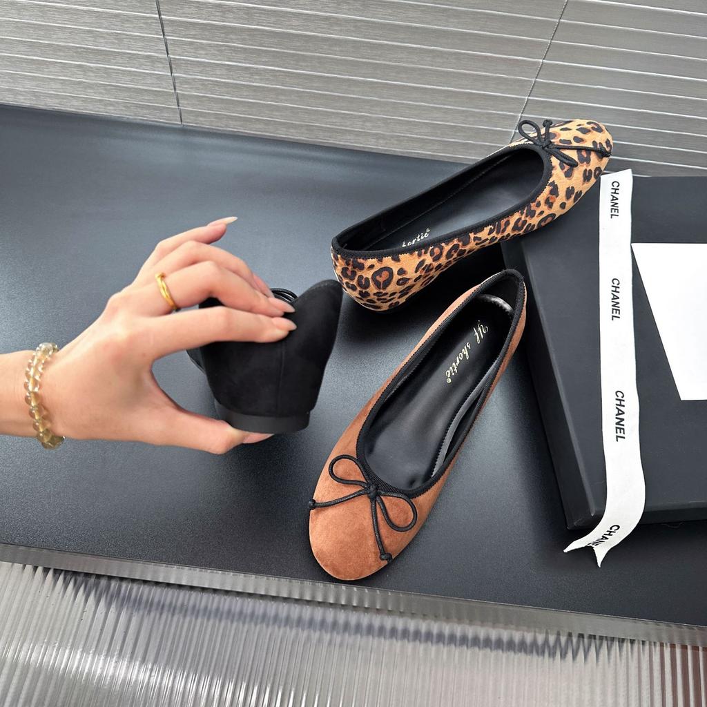 Увеличение роста 5 см бант мягкая подошва леопардовый принт одинарная обувь женская 2025 осень новая французский круглый носок не устают ноги балетки
