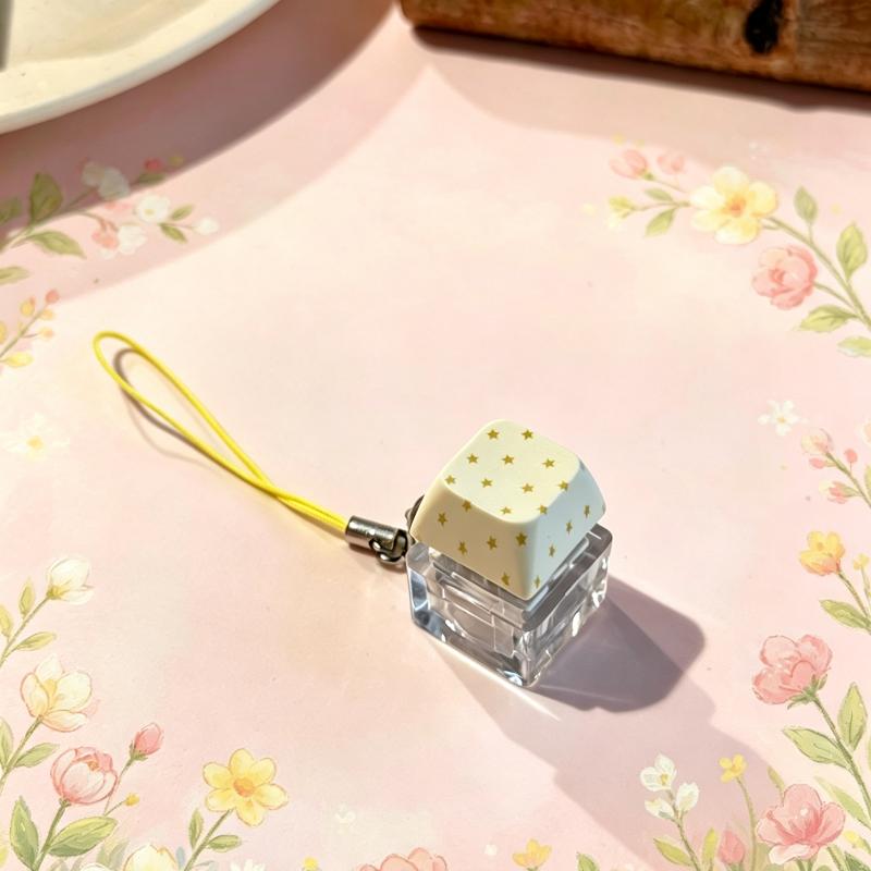 Stress Relief Fidget Keychain Cute Star Print Keyboard Shaped Portable Sensory Toy for School Backpack Pendants