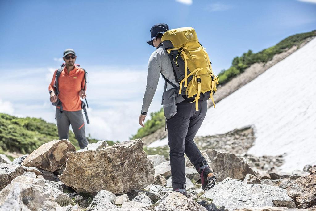 [Millet] Mountaineering Backpack [Women's] Saas Fee 30+5 LD MIS0641 Velvet RED S (back Length 43cm)