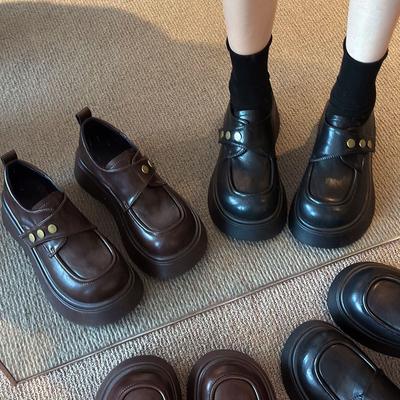 Британский стиль черные туфли на платформе, увеличивающие рост, маленькие кожаные туфли, темпераментные туфли, новинка весны 2025 года, универсальные мокасины Мэри Джейн