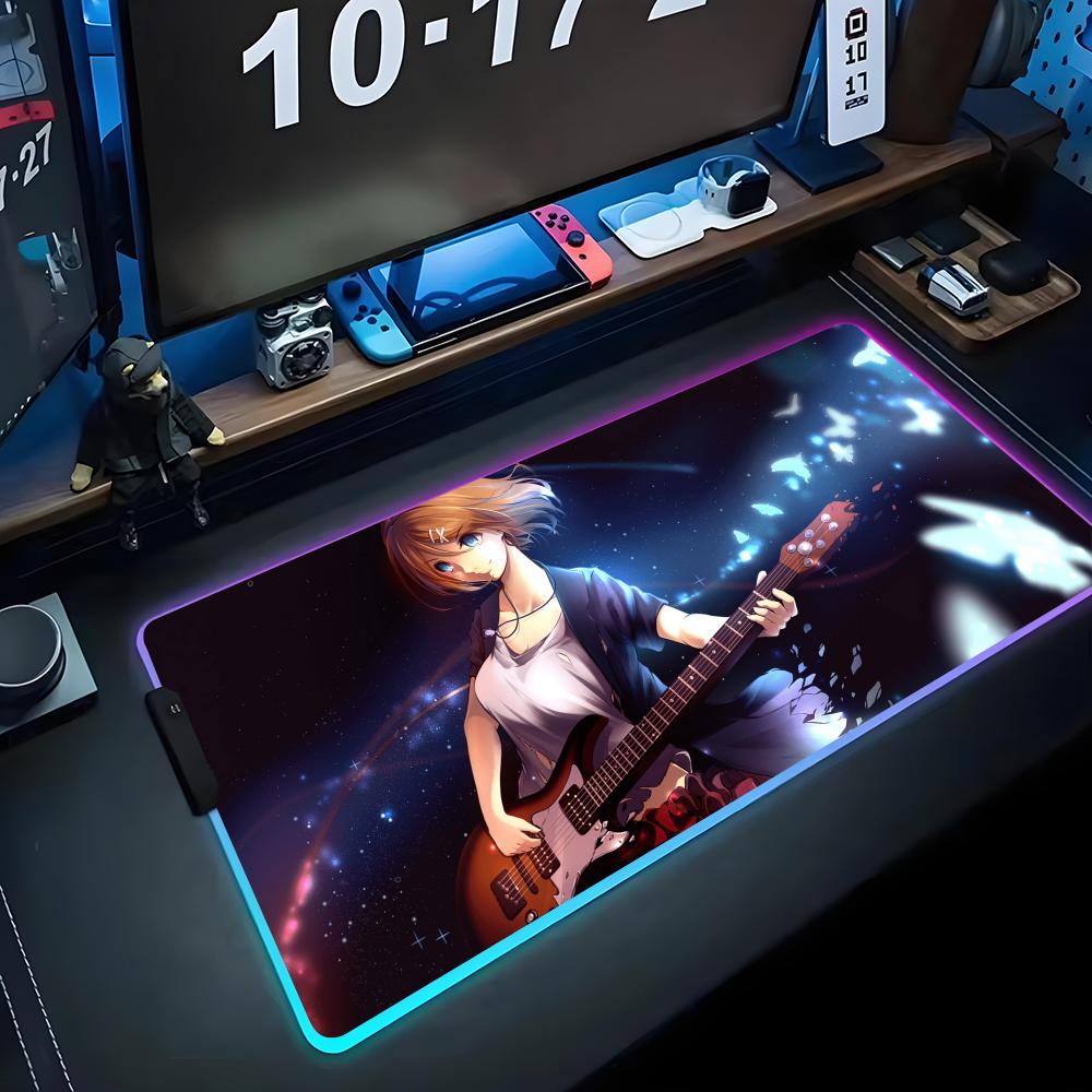 Аниме гитаристка Коврик для мыши RGB Игровой коврик для мыши Большой светодиодный коврик Настольный коврик для ПК Светящийся коврик для мыши Большие коврики для клавиатуры Настольный ковер С