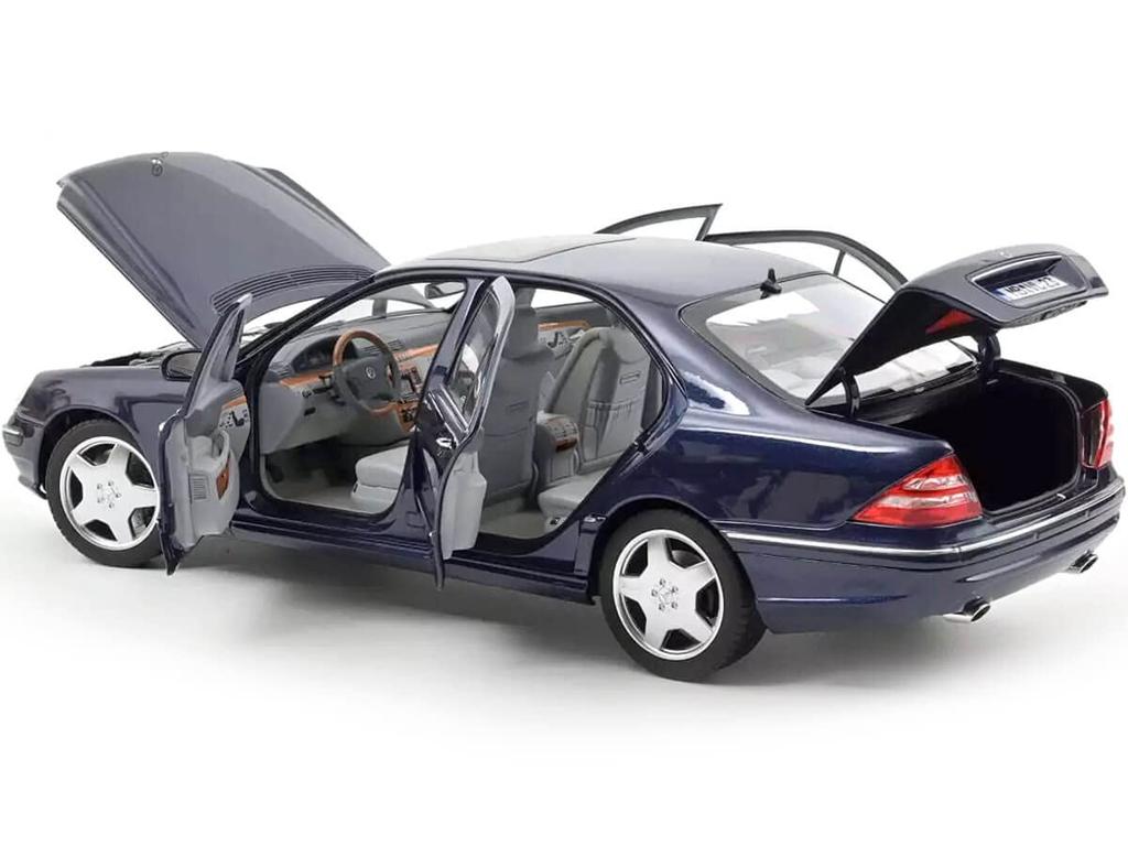 NOREV S55 AMG 00 Metallic Blue Scale Model 183817 Mercedes-Benz 1/18