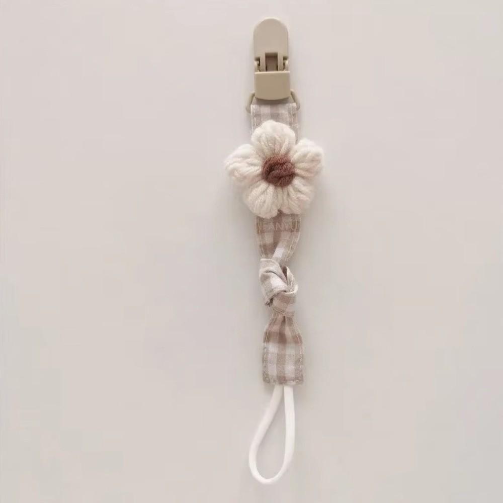 Plastic Flower Dummy Nipple Holder Plaid Embroidery Pacifier Clips Retro Baby Pacifier Chain Girls