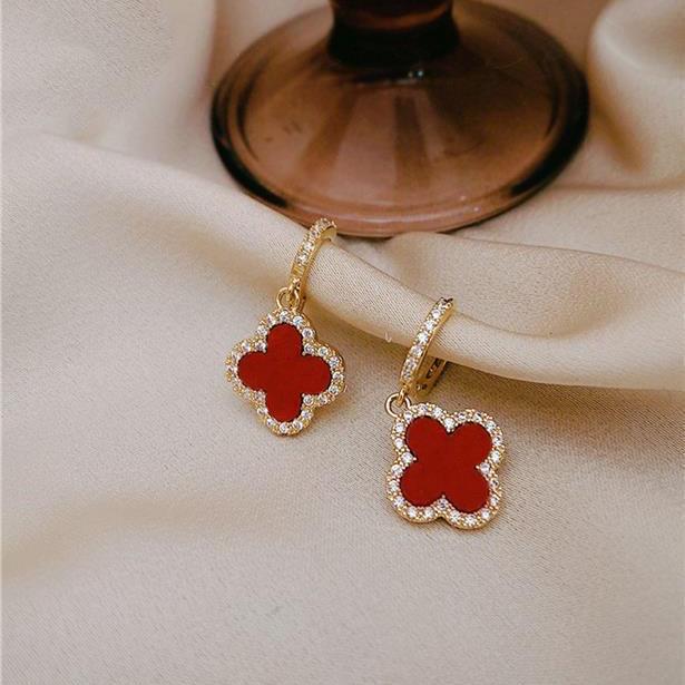 Великолепные акриловые серьги-четырехлистники Элегантная мода Универсальные Простые Темпераментные серьги Женские серьги AVE