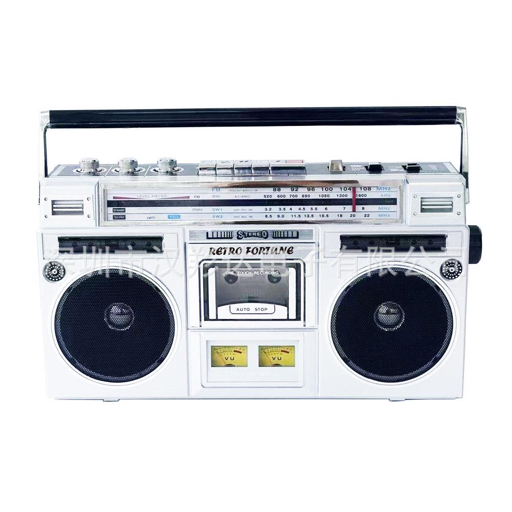 Ретро-магнитофон Fortune Nostalgic: Классическая стереосистема с поддержкой Bluetooth, USB и карт памяти TF