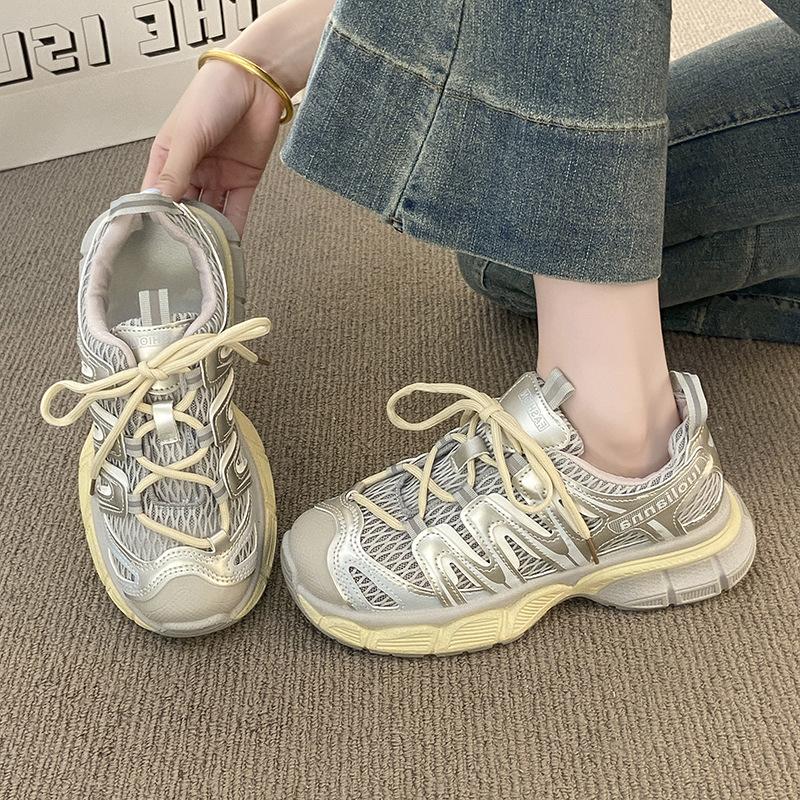 2025 New Summer Breathable Mesh Dad Shoes Women's Thick-soled Versatile Lightweight Soft-soled Ultra-light Sports Shoes
