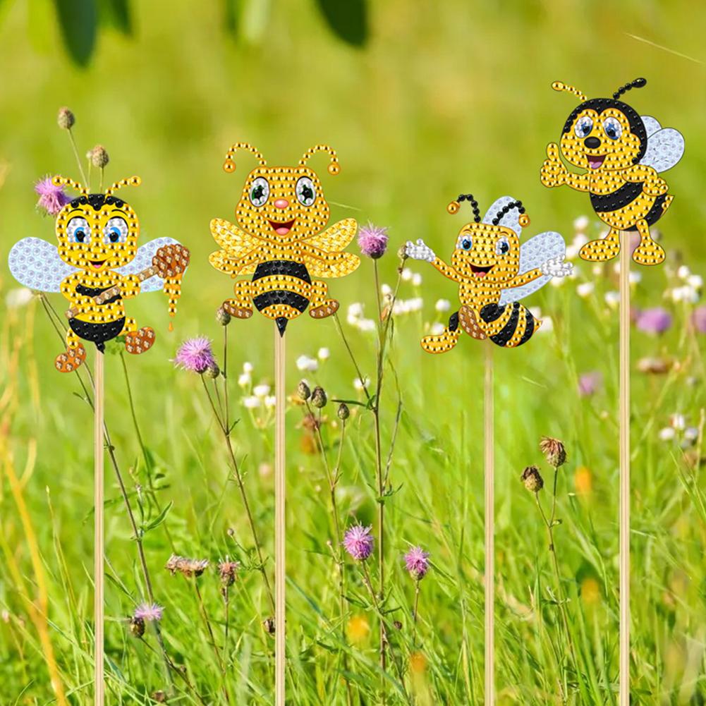 6Pcs Bee Stakes Diamond Painting Kits Animal Diamond Art Kits Diamond Art Garden Decor Kits for Flower Plant Pot