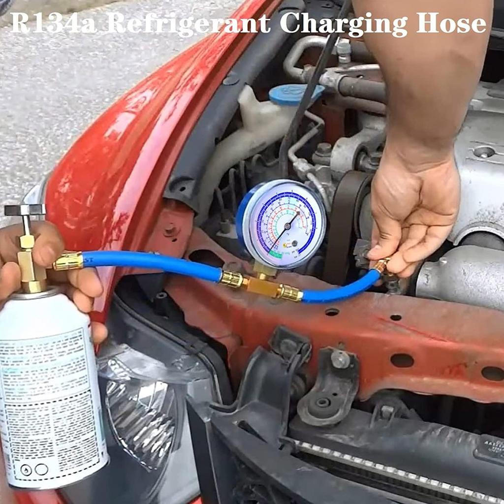 Профессиональный набор заправочных шлангов R134A с манометром, быстроразъемными соединениями и адаптерами для эффективного обслуживания кондиционеров