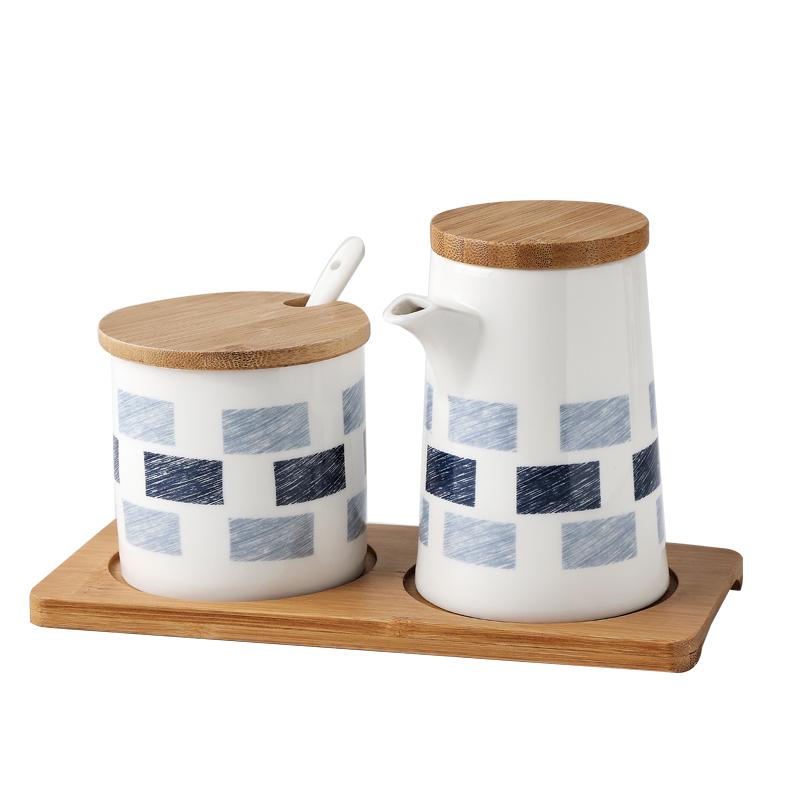 Главная Керамика Набор баночек для специй Комбинация палочек для еды Подставка для слива Масленка Солонка Коробка для приправ Набор из трех предметов Контейнер для специй