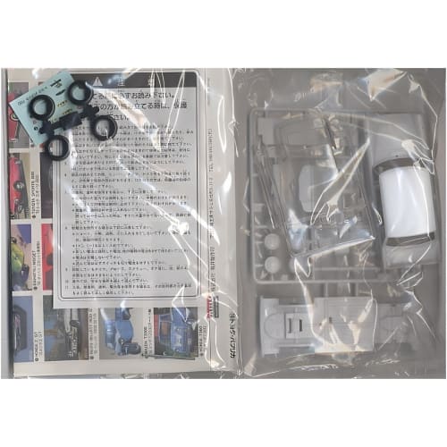 Micro Ace 1/32 Owners Club '61 Toyota Publica Plastic Model No. 16