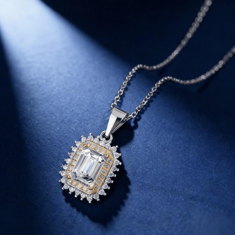 Geometric Square Pendant Necklace Women Light Luxury Style Clavicle Chain