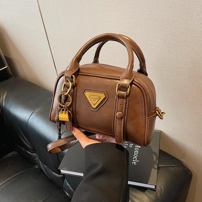 Ретро хай-энд сумка-подушка для рук женская осенне-зимняя новая модная повседневная дорожная сумка на плечо через плечо